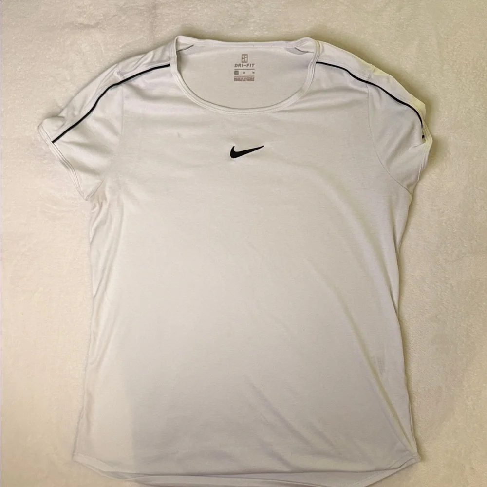 Nike Women's Tee
